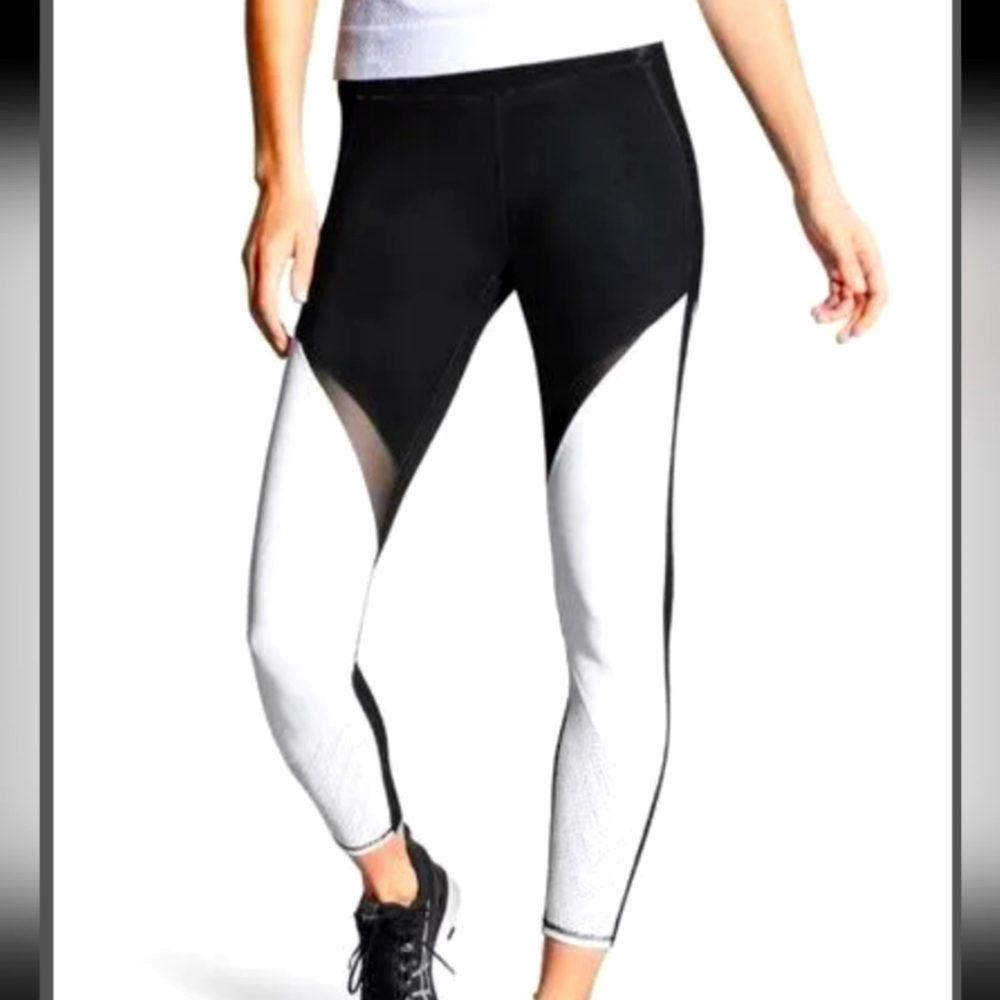 Athleta High Rise Precision 7/8 Tight,black/white XS